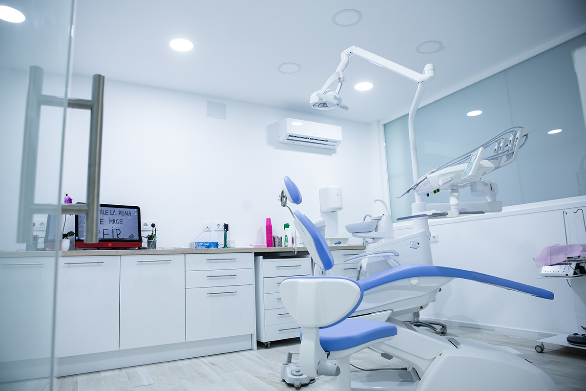 Clínica Dental en Coria del Río